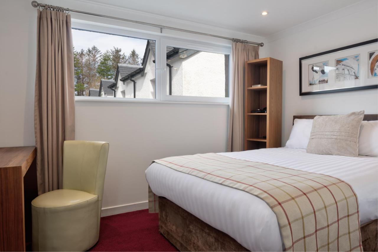 The Brander Lodge Hotel And Bistro Taynuilt Exterior photo